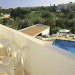 Hotel Alcaide 3*