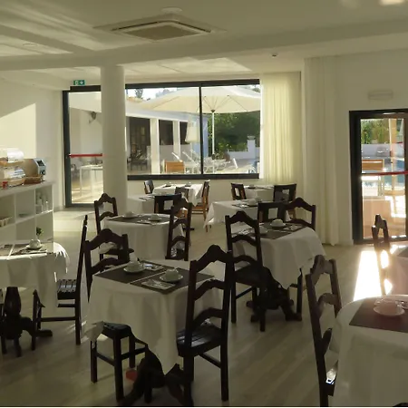 Alcaide Hotell 3*