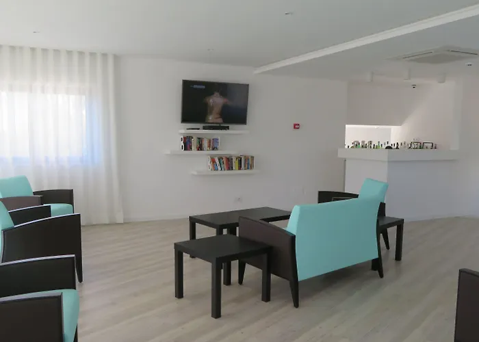 阿尔凯德酒店 3* 波尔蒂芒